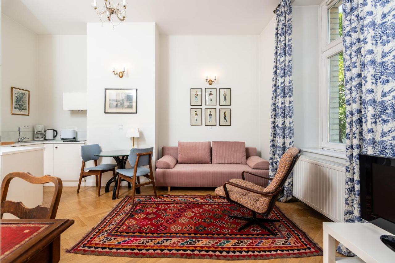 Classy Old Town Suites - By Upstairs Krakow Exterior photo