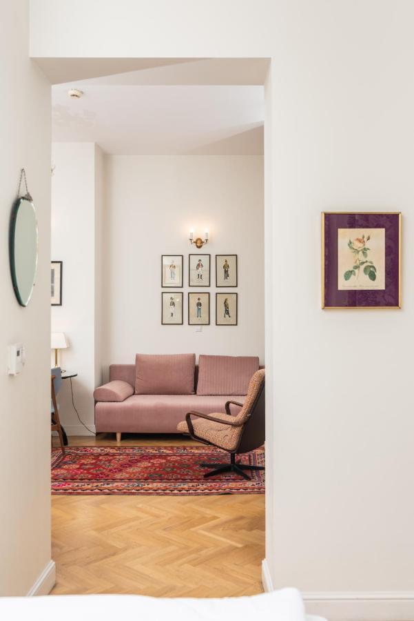 Classy Old Town Suites - By Upstairs Krakow Exterior photo